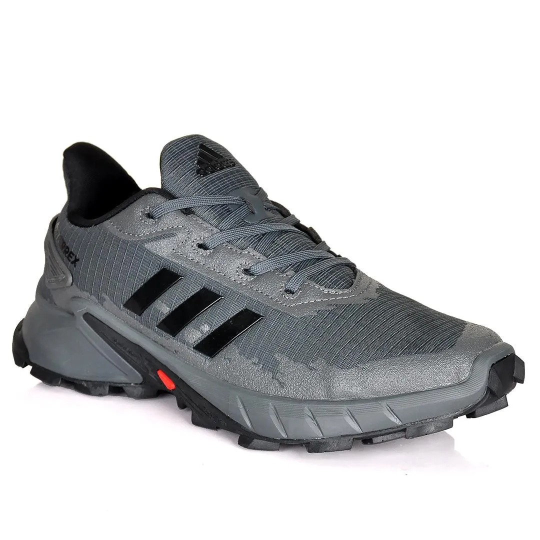 AD Terrex Daroga 3 Lines Designed Sneakers Grey