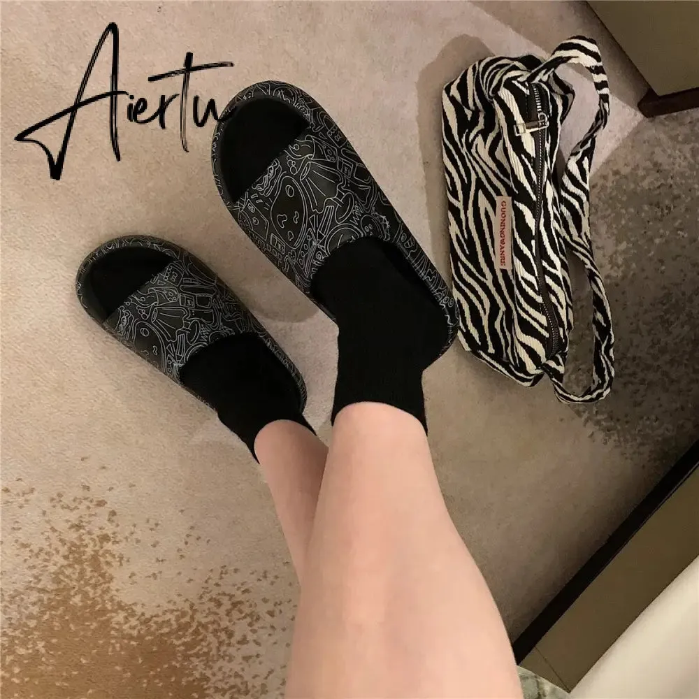 Aiertu Woman Fashion Streetwear Slippers Solid Color Simple Slippers Anti-Slip Bathroom Slippers For Women Girls Minimalist Sandals