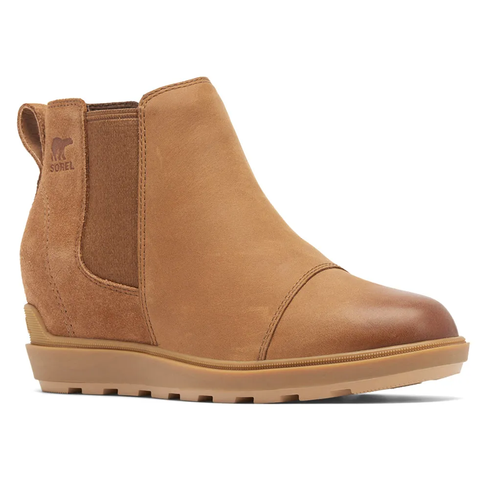 Evie II Round Toe Chelsea Boots