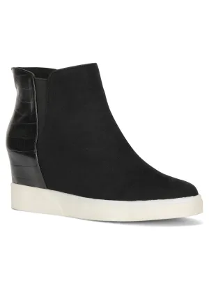 High Top Sneaker - Black