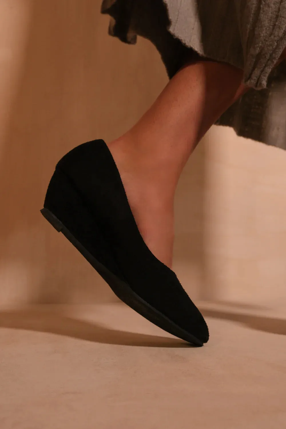 KIERAN WIDE FIT PLATFORM LOW WEDGE MID HEEL COURT SHOES IN BLACK SUEDE