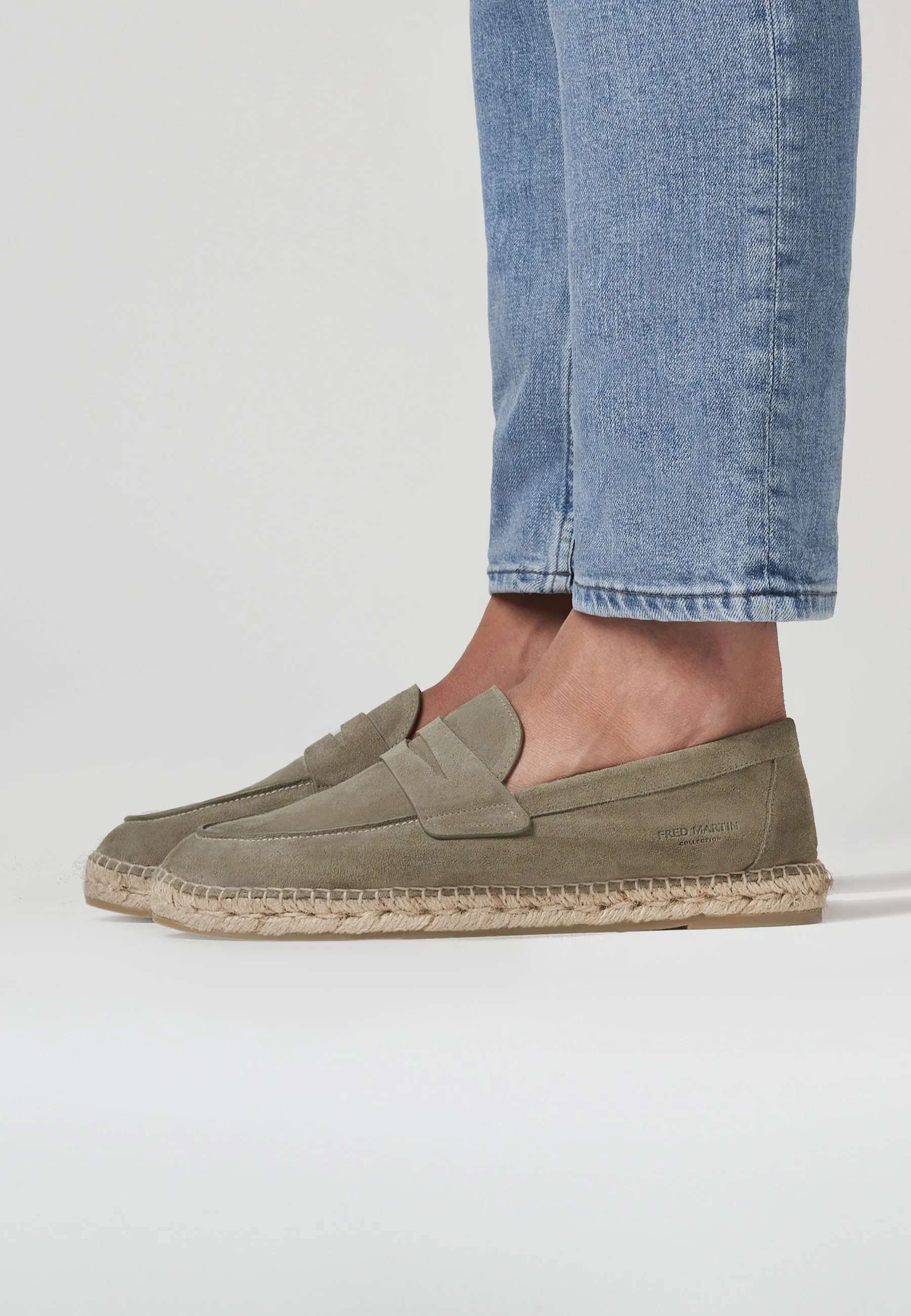 Loafers - Sage Suede