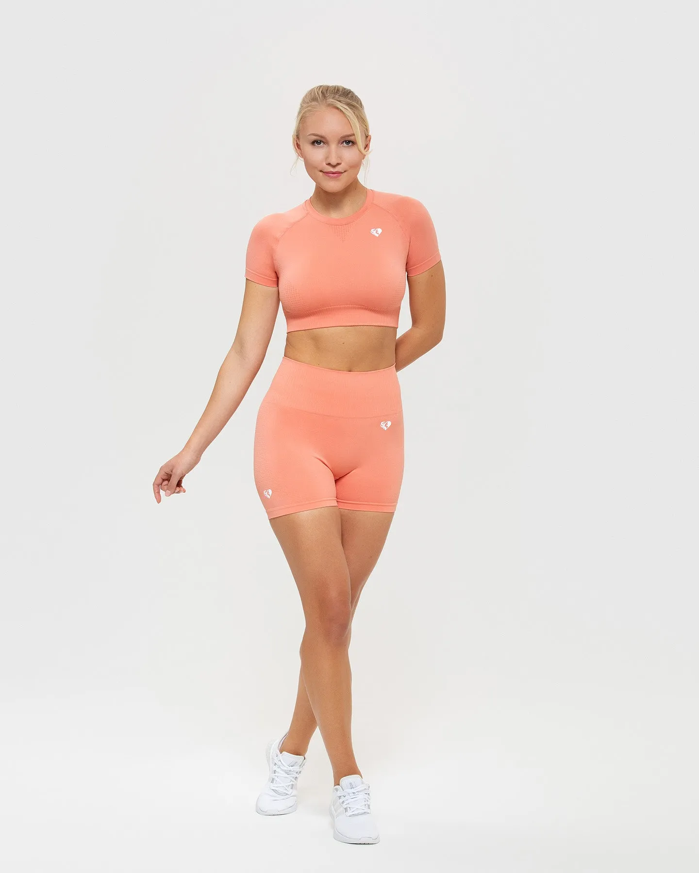 Power Seamless Short Sleeve Crop Top | Peach Sand