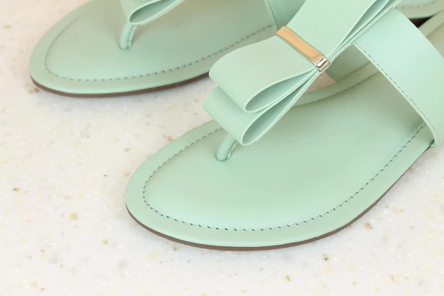 Women Pista Flat Casual Sandals